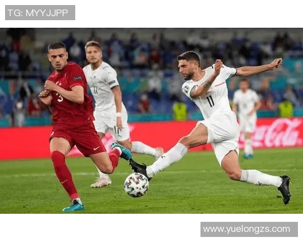 2002年世界杯经典对决回顾韩国与土耳其的激烈较量与精彩瞬间 2002年世界杯经典对决回顾韩国与土耳其的激烈较量与精彩瞬间